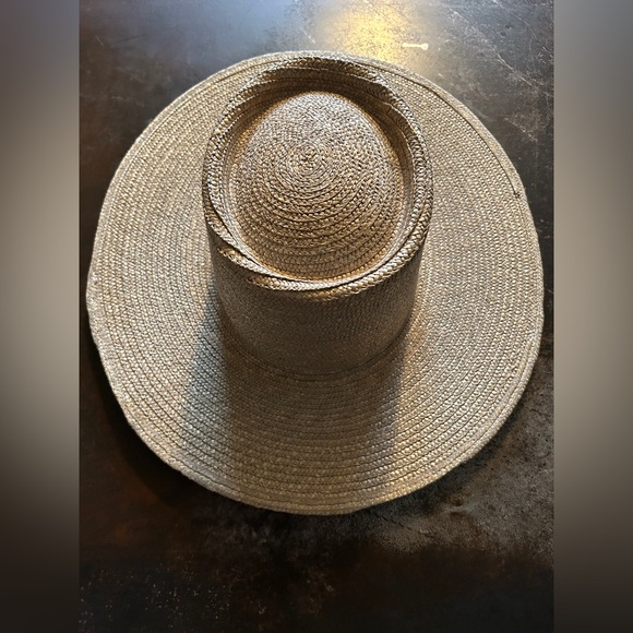Janessa Leone Cameron Straw Hat Size Medium - Picture 3 of 8